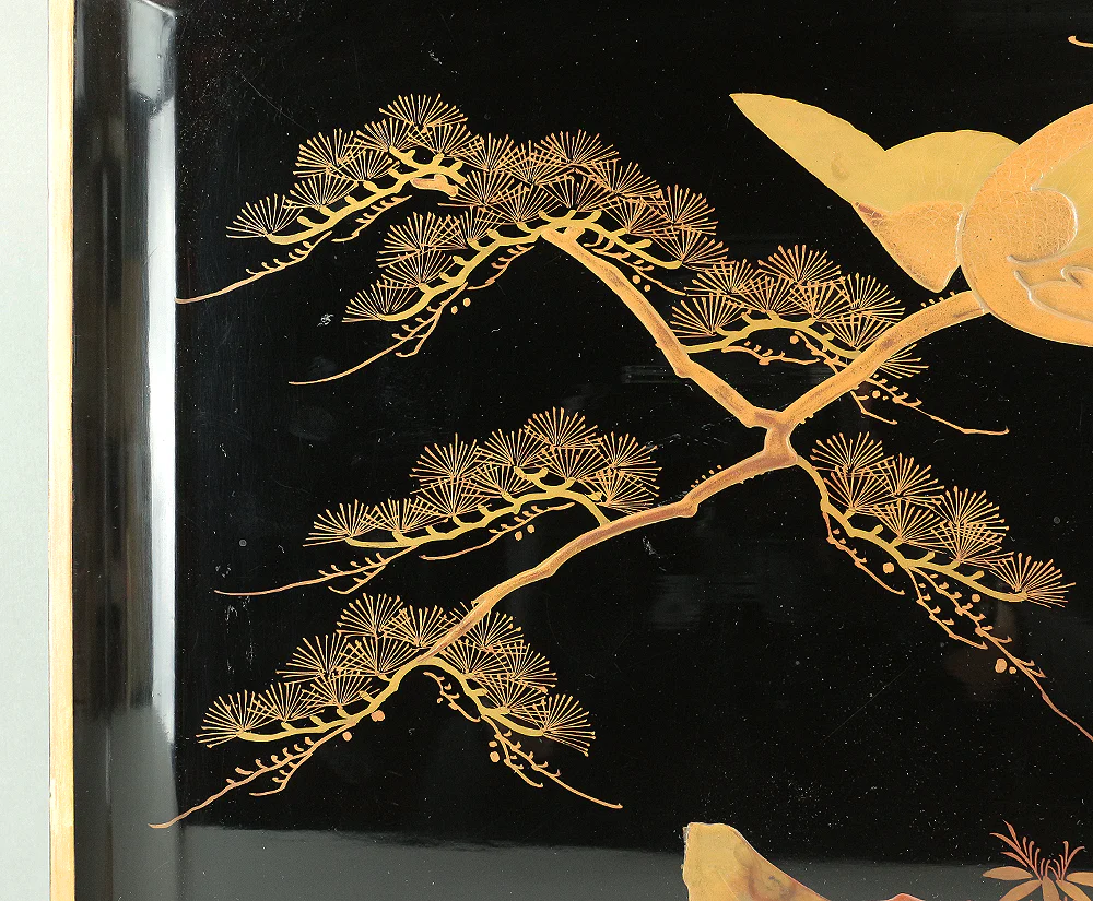 1831 (Tenpo 2) Gold Makie Lacquer Suzuri Buta "Hawk on Pine Tree Aiming at Little Bird" with Box V659 - Image 10