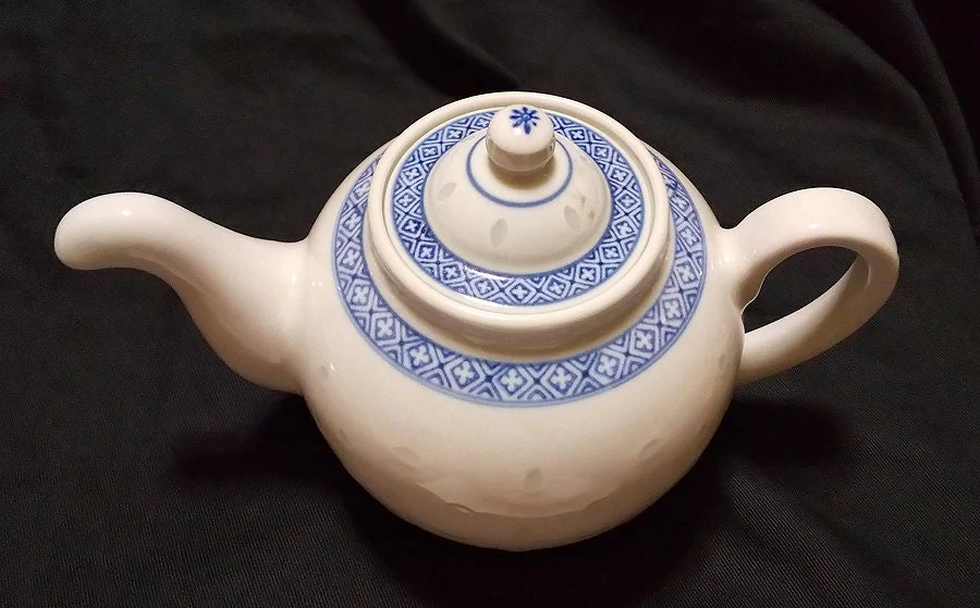 Chinese Antique Art 景德镇 Jingdezhen SENCHA Teapot White Pottery, Porcelain  / Break Rest Relax Oolong Tea Green Tea Decoct Tea time 350g P1 - Image 9