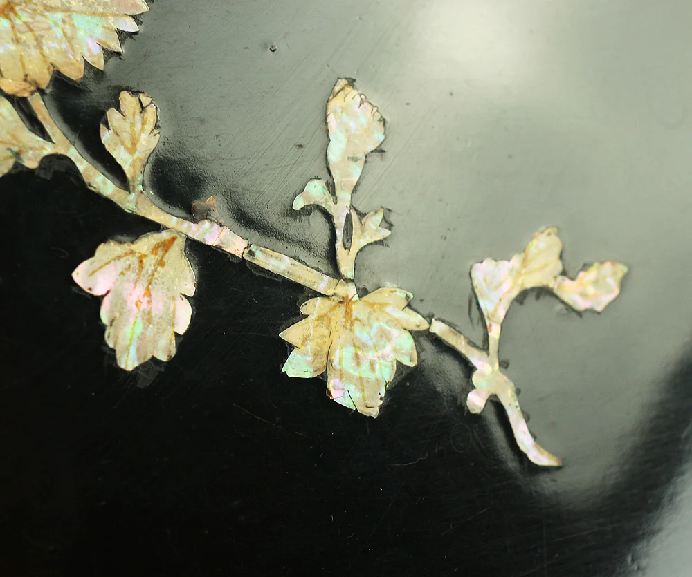 'Chrysanthemum and Butterfly' Inlaid Raden Mother of Pearl Black Lacquer Wooden Incense Burner Stand Flower Stand Bonsai Stand VA306 - Image 17