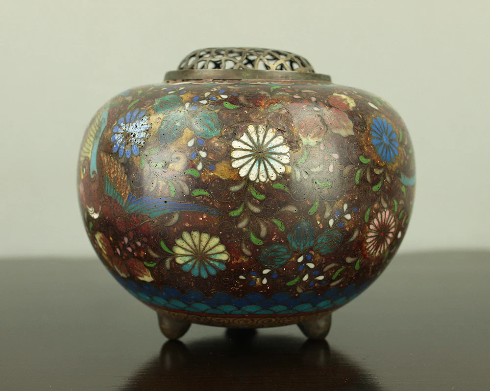 Cloisonne Phoenix and Chrysanthemum Pattern Three-legged Censer Incense Burner VA856 - Image 4
