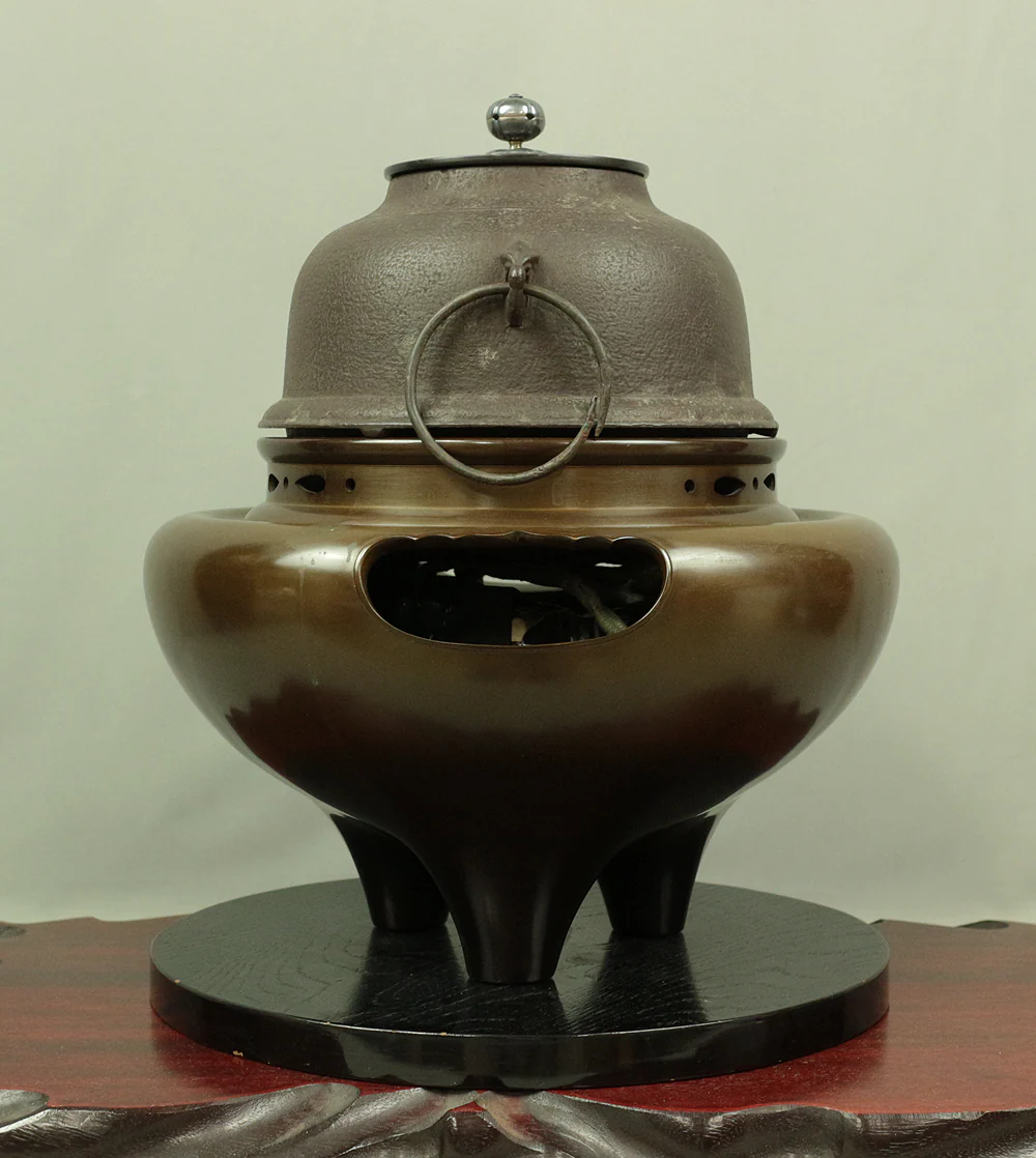FUROGAMA CHAGAMA Iron Kettle to boil water Copper Brazier, & Electric Heating 100V 410W Weight about 10kg Japanese Tea Ceremony utensil V424 - Image 5