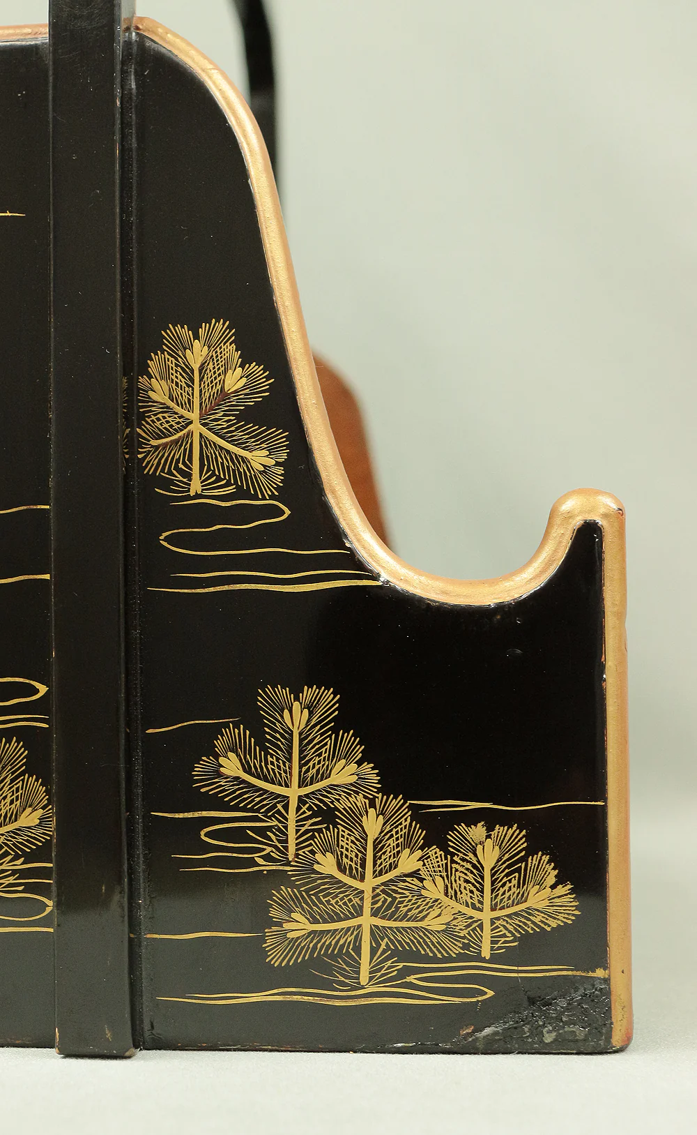 Handy Portable Tobacco Tray Box Gold Maki-e Urushi Lacquerware Age around 1900-1940 "Gold Pine Tree design" Traditional Ornaments V645 - Image 13