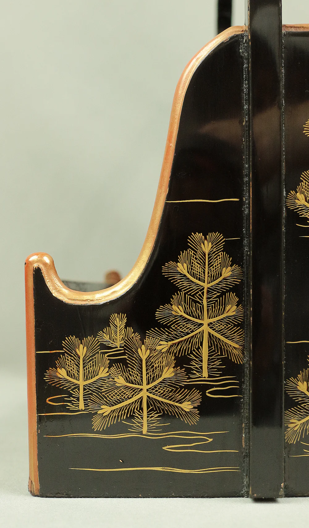 Handy Portable Tobacco Tray Box Gold Maki-e Urushi Lacquerware Age around 1900-1940 "Gold Pine Tree design" Traditional Ornaments V645 - Image 17