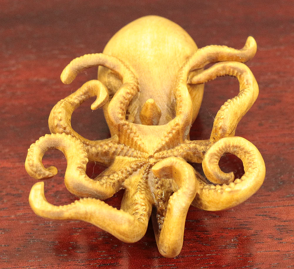 Japanese elaborated wood carving Very tiny octopus Okimono ornament figurine V595 - Image 12