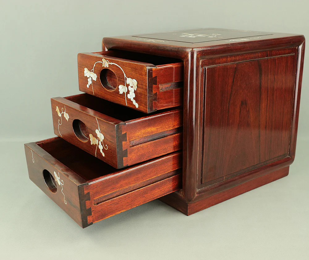 Korean art Cabinet inlaid Raden, mother of pearl Grape design Small Tansu Three Drawers V732 - Image 13