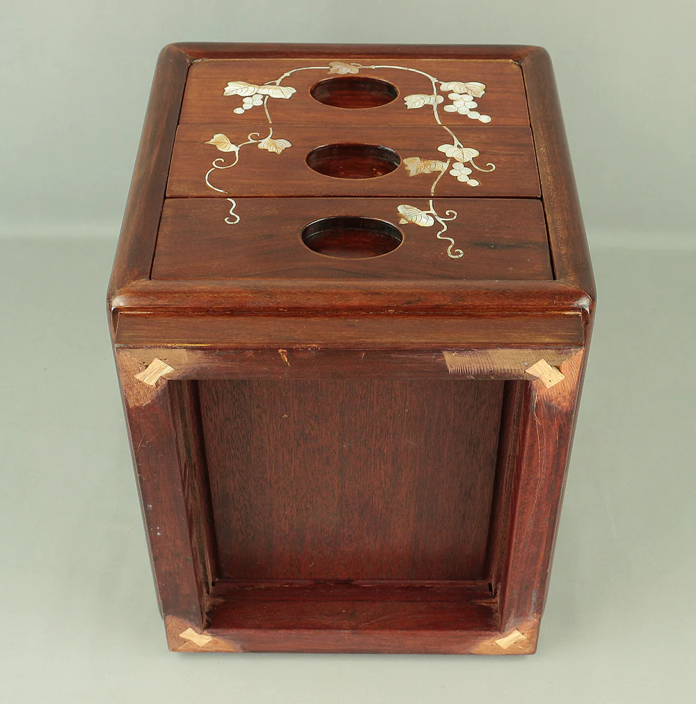 Korean art Cabinet inlaid Raden, mother of pearl Grape design Small Tansu Three Drawers V732 - Image 33