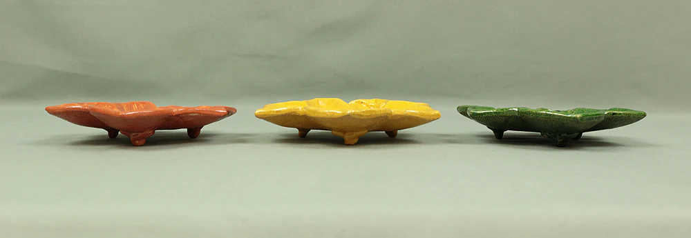 楽焼 RAKU ware Five Colored Plates Maple Leaf design 川崎和楽 KAWASAKI WARAKU Box V362 / Japanese Art Crafts Post-1940 Dish Kiln - Image 13