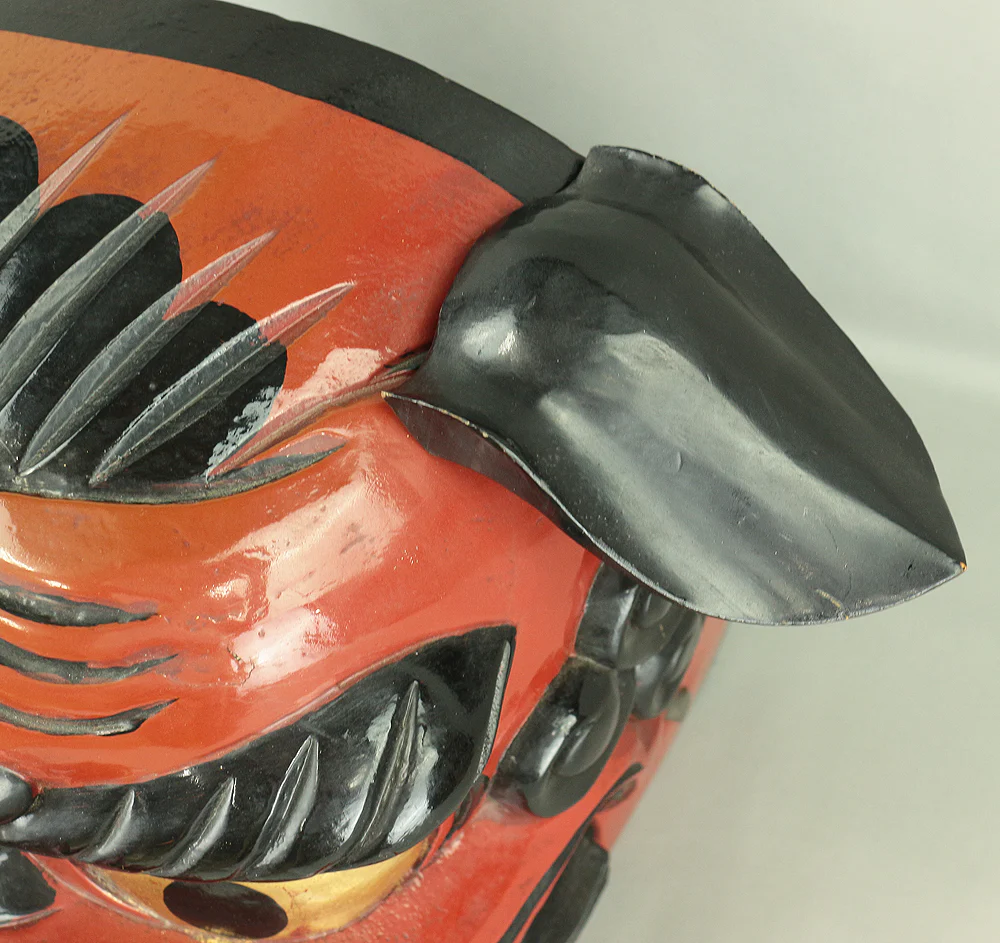 Shishigashira Japanese Old lacquered Gilt with eyes and tooth Shishimai head Mask Kagura Lion head Shinto tool ornament Okimono V708 - Image 13